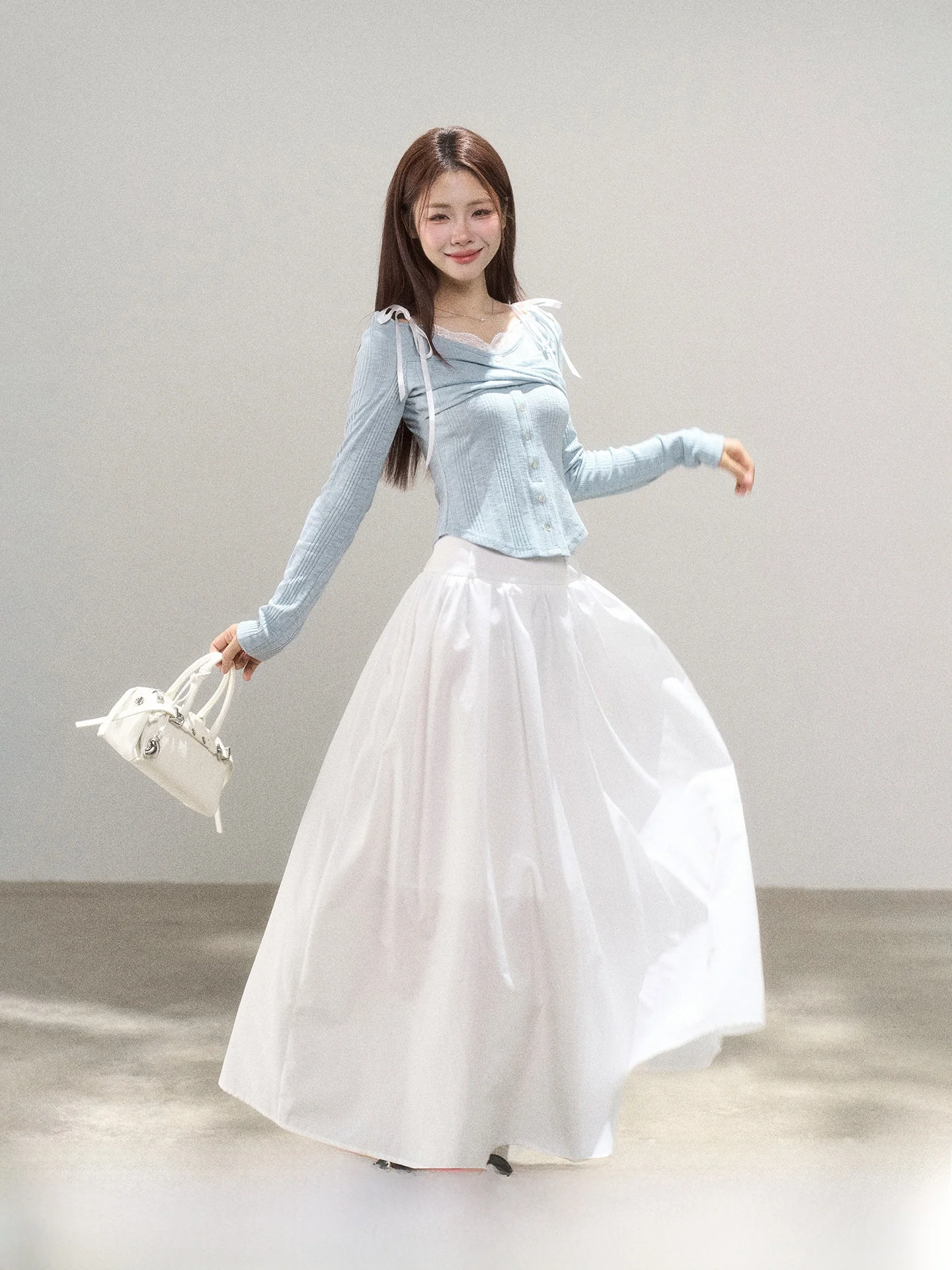 

Женская футболка Slim Fit с длинным рукавом, с узлом и креативным узором, в корейском стиле, осенняя новинка, повседневный комфортный топ