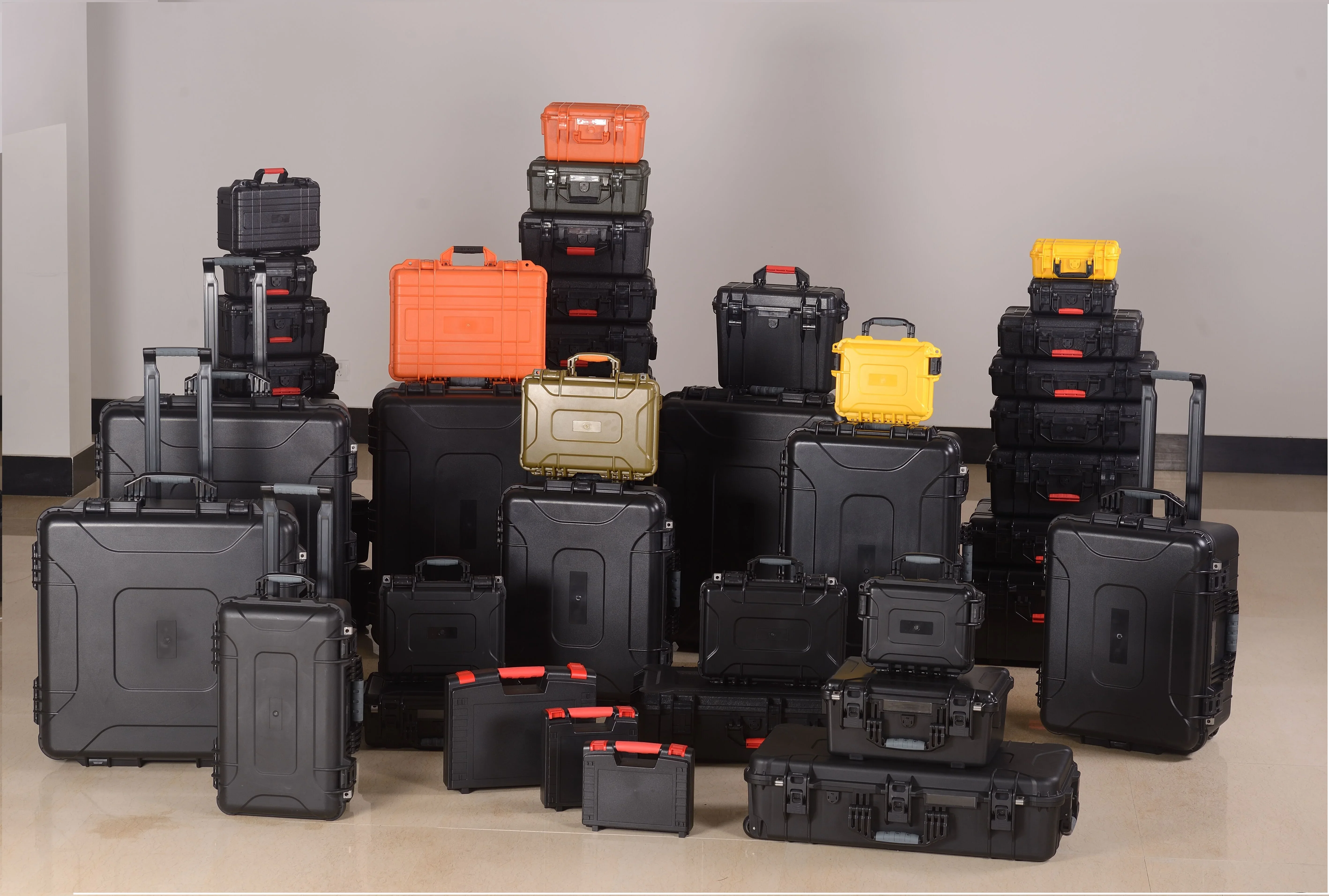 425x336x126mm pick and pluck foam customizable OEM support durable ABS toolbox