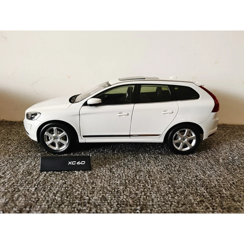 1:18 scala 2015 XC60 simulazione modello di auto in lega Diecast Toy ornamenti da collezione