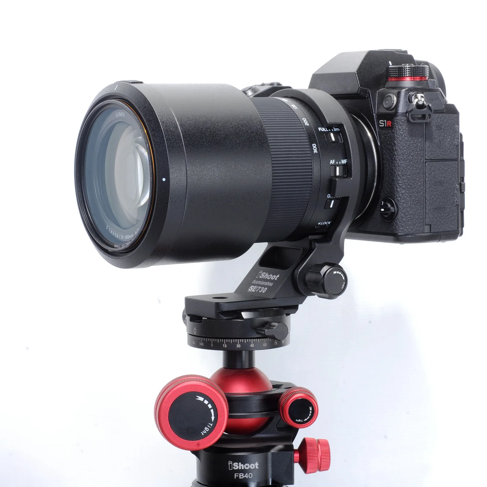 

IS-SL730 Tripod Mount Adapter for Panasonic Lumix S 70-300 f/4.5-5.6 Lens