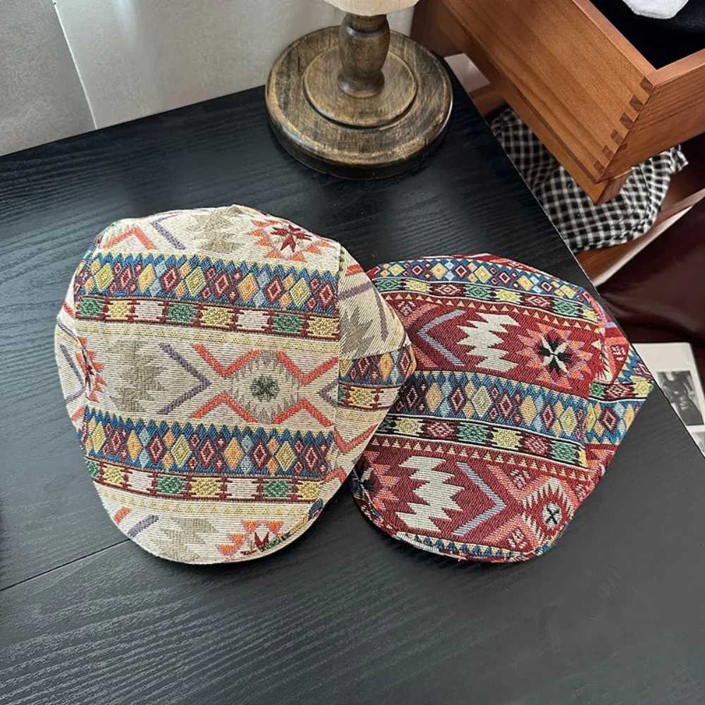 

Fashion Adjustable Ethnic Style Berets Hat Painter Bohemian Retro Newsboy Caps Vintage Geometric Newsboy Flat Cap Men Women