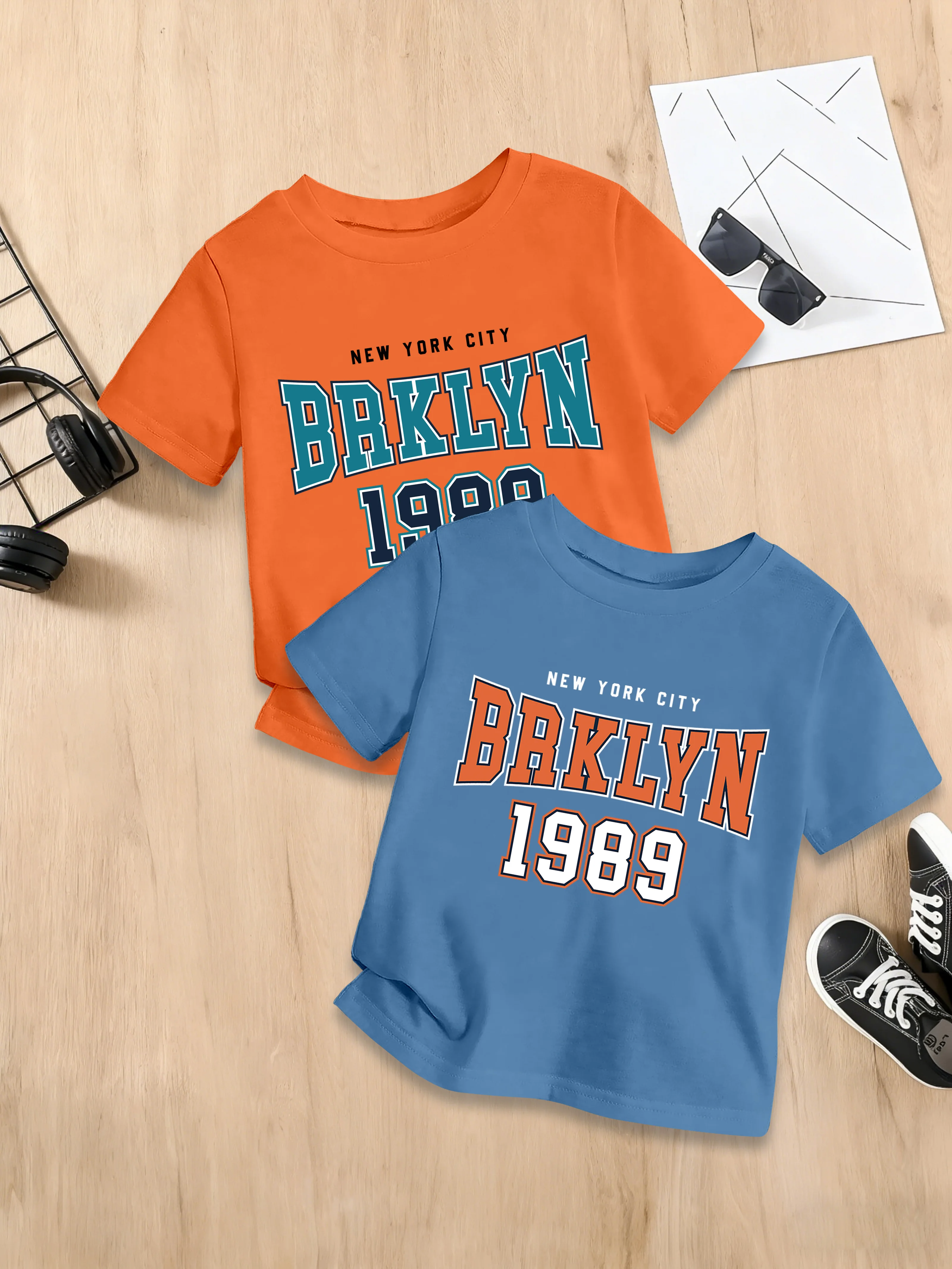 

2 предмета: летняя футболка для мальчиков, повседневная, с круглым вырезом, с английским графическим принтом и номером 1989.