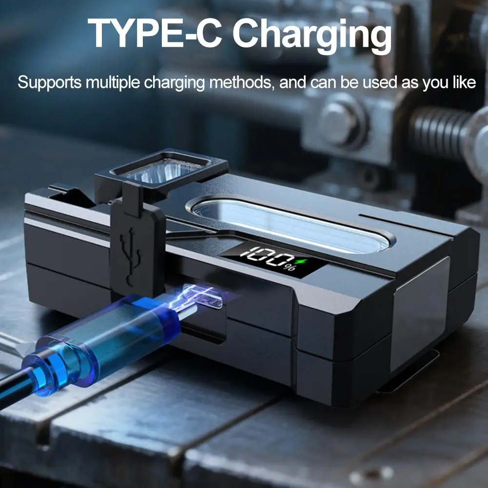 مصباح يدوي للتخييم شاشة LCD دوارة مقاومة للماء للمشي لمسافات طويلة مصباح يدوي محمول للتخييم زاوية قابلة للتعديل لليلة