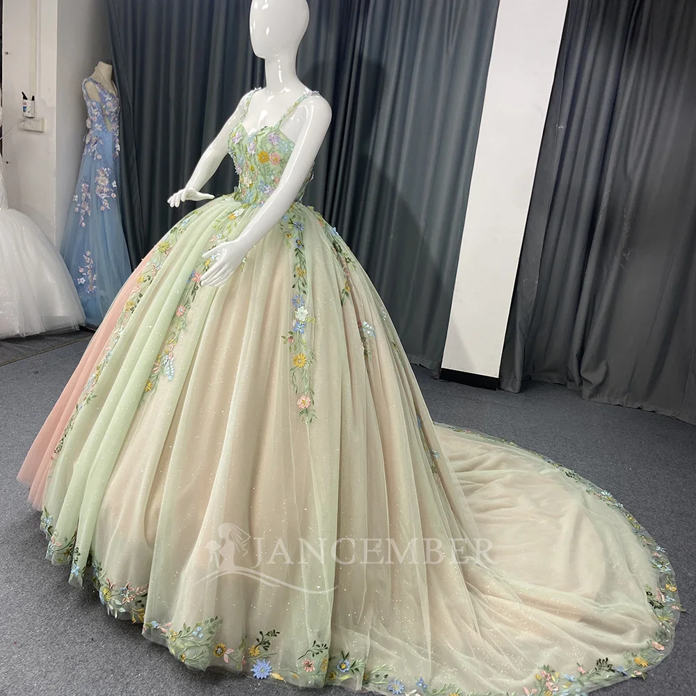 Wykwintne Zielone Sukienki Quinceanera 2025 Błyszcząca Koronka Cienkie Ramiączka Księżniczka Sukienka Urodzinowa Vestido De 15 Anos Szyte na Miarę