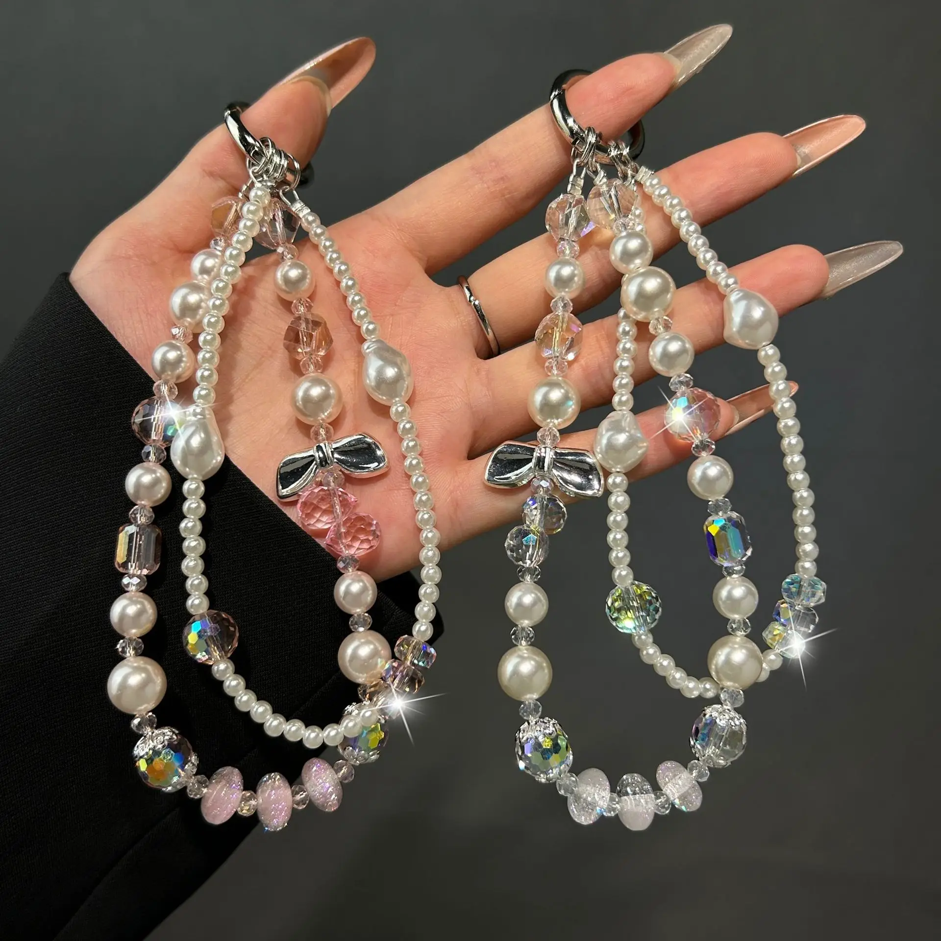 

Light Luxury Phone Lanyard Pearl Double Layer Bracelet Exquisite Handcrafted Beaded Pendant Ins Women's Hand-held Wrist Pendant