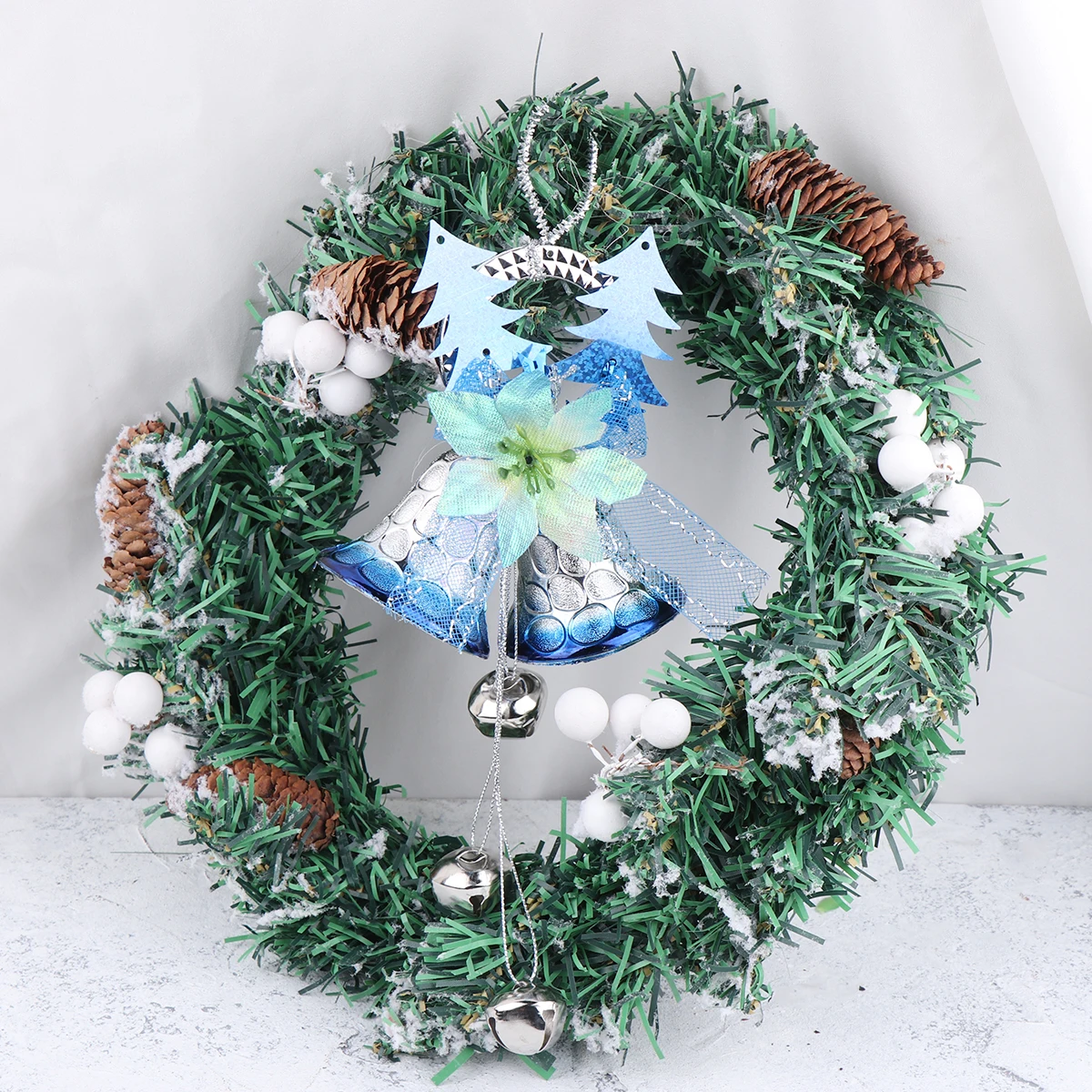 

2Pcs Christmas Ring Bell Pendant Practical Use Creative Design Suitable for Door Shopwindow Wall Christmas Party Decor