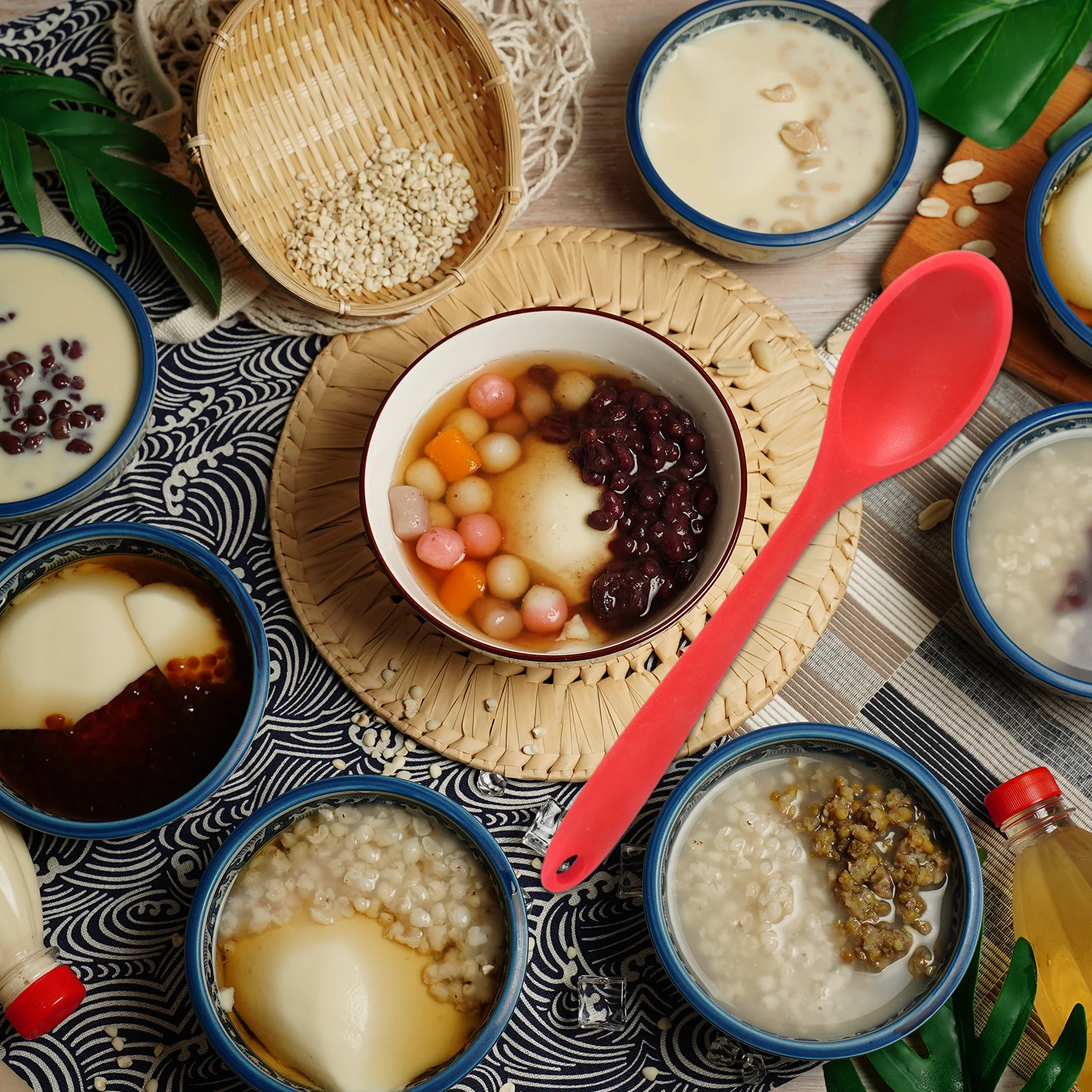 

2Pcs Silicon Spoon Flat Bottom Food Serving Scoop Long Handle Kitchen Utensil Creative Tableware for Home Restaurant Catering