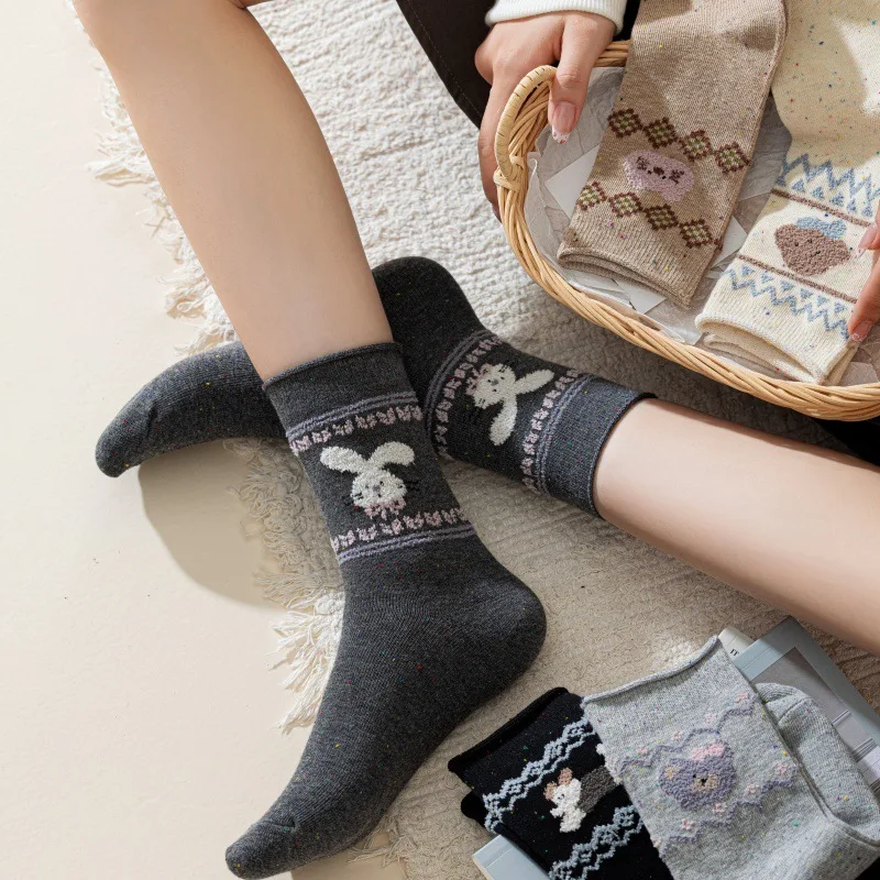5 Paar Damen-Frühlings-Herbst-neue Cartoon-Tier-Socken, Retro-Zwischensohle, dick, atmungsaktiv, schweißabsorbierend, einfache Freizeitsocken