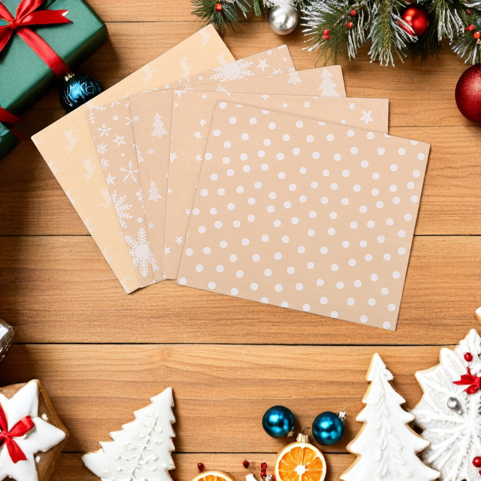 

5Pcs Christmas Gift Wrap Kraft Paper Rolls Patterned Decorative Wrapping Paper for Holiday Present Packing Christmas Wrapping