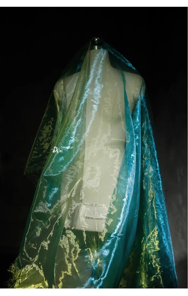 غزل مخصص لفستان جميل أو ذيل حورية البحر #5