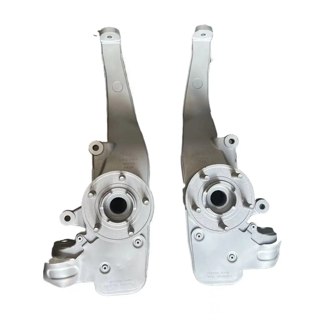 Per Land Rover Jaguar Knuckle C2Z29556 Knuckle dello sterzo C2Z29557 Nodo della sospensione