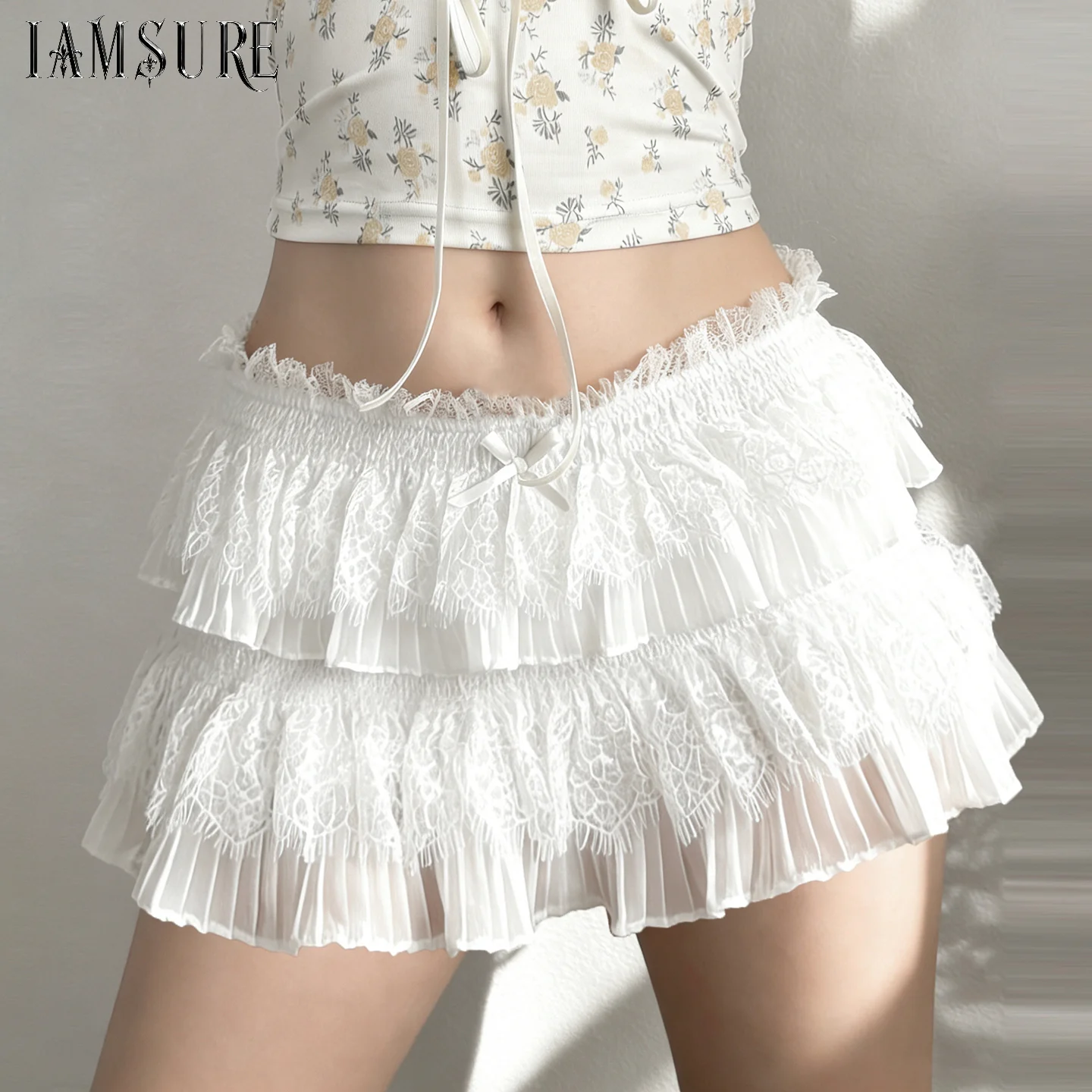 

Women’s White Lace Pleated Mini Skirt Ruffle Tiered High Waist Summer Cute Elegant Layered Skirt for Daily Casual Kawaii Fashion