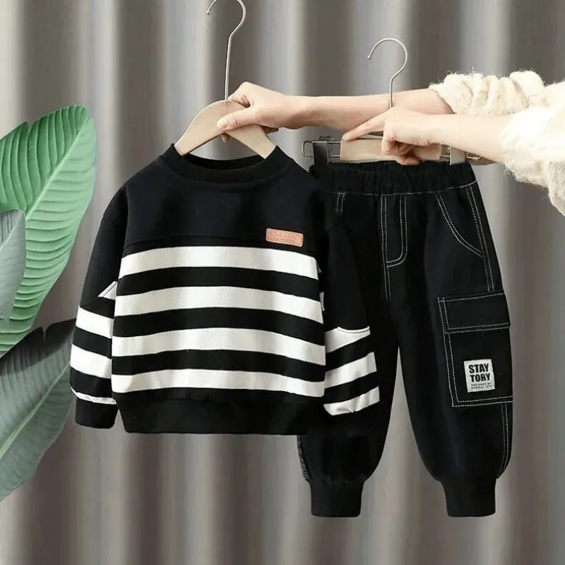 

Children's Set 2025 New Boys' Autumn Casual Set Rascal Handsome Baby Striped Hoodie Pants Two Piece Set
