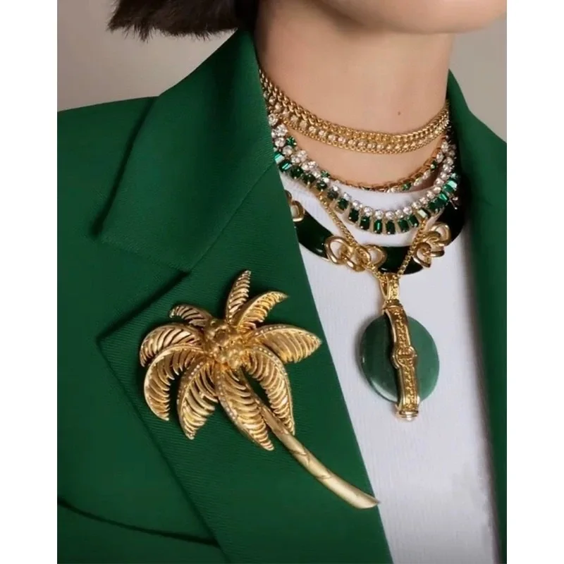 Niche Style Medieval Jewelry Copper Gold-plated Coconut Tree Landscape Brooch Retroclassy Sense Pin