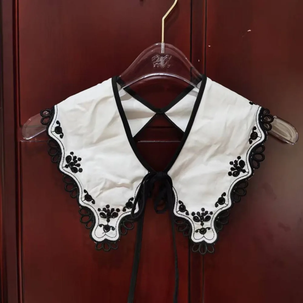طوق الموضة شارة المرأة الدانتيل طوق الأورجانزا التطريز الدانتيل يصل شال القوس وهمية طوق عباءة الياقات كاذبة وهمية