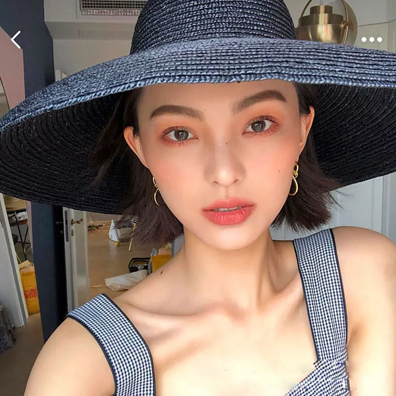 New Beach Hat Ladies Simple Solid Color Summer Wide Brim Large Black Straw Hat UV Protection Foldable Sun Hat Chapeau Femme Cap