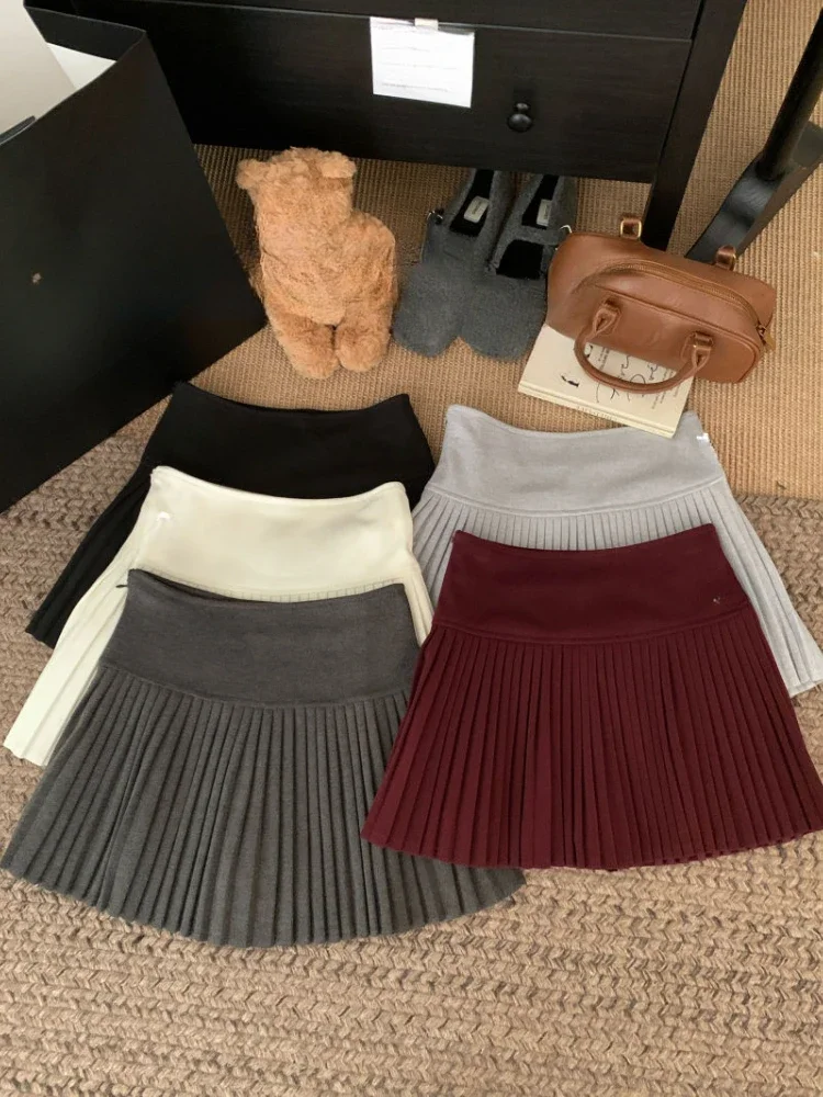 تنورة باليه صغيرة بطيات على الموضة الكورية من الصوف للسيدات لخريف وشتاء 2000s جمالية على شكل حرف a جيارو كوكيت ملابس شارع مثيرة Y2k