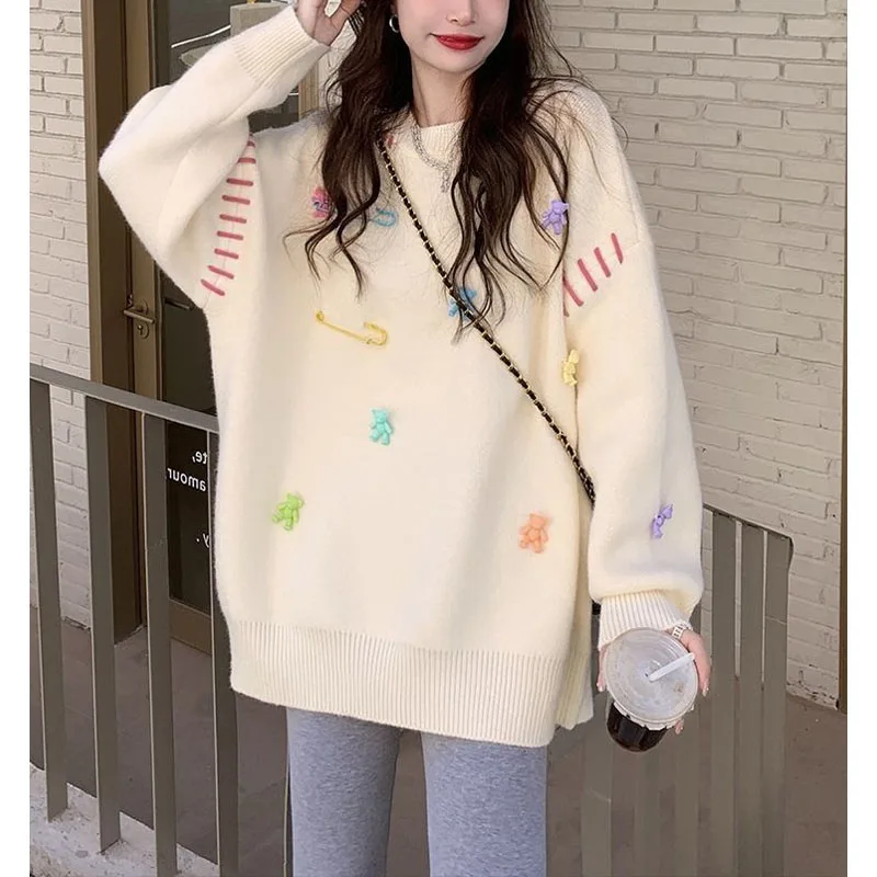 Autumn Winter New Women\'s Versatile Pullovers Crew Neck Little Bear Embroidery Loose Sweaters Fashion Casual Long Sleeve Tops