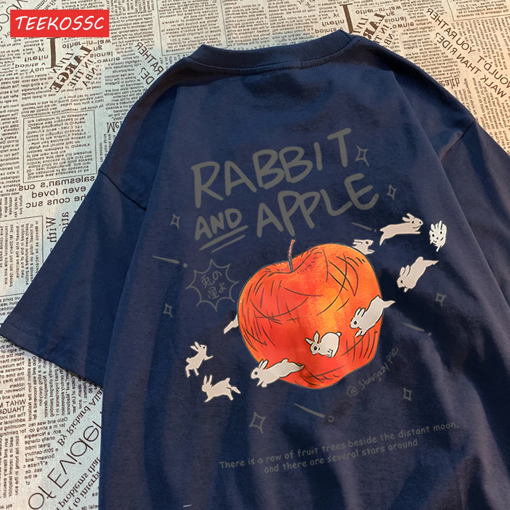 Rabbits Running Around Apples Print Mans Tees Cartoon Breathable T Shirts Popular Comfort T-Shirt Retro Round Neck Short Sleeved