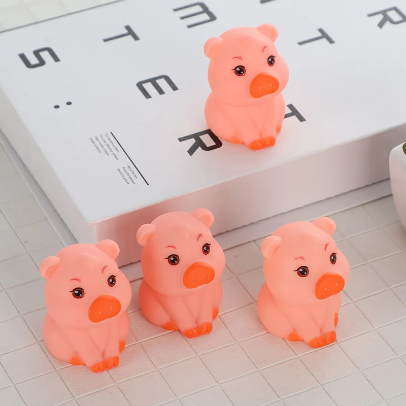 

1PCS Cute Pig Pinch Call Squeeze Sound Toys Cartoon Soft Rubber Pig Children Neat Decompression Venting Vocal Toys