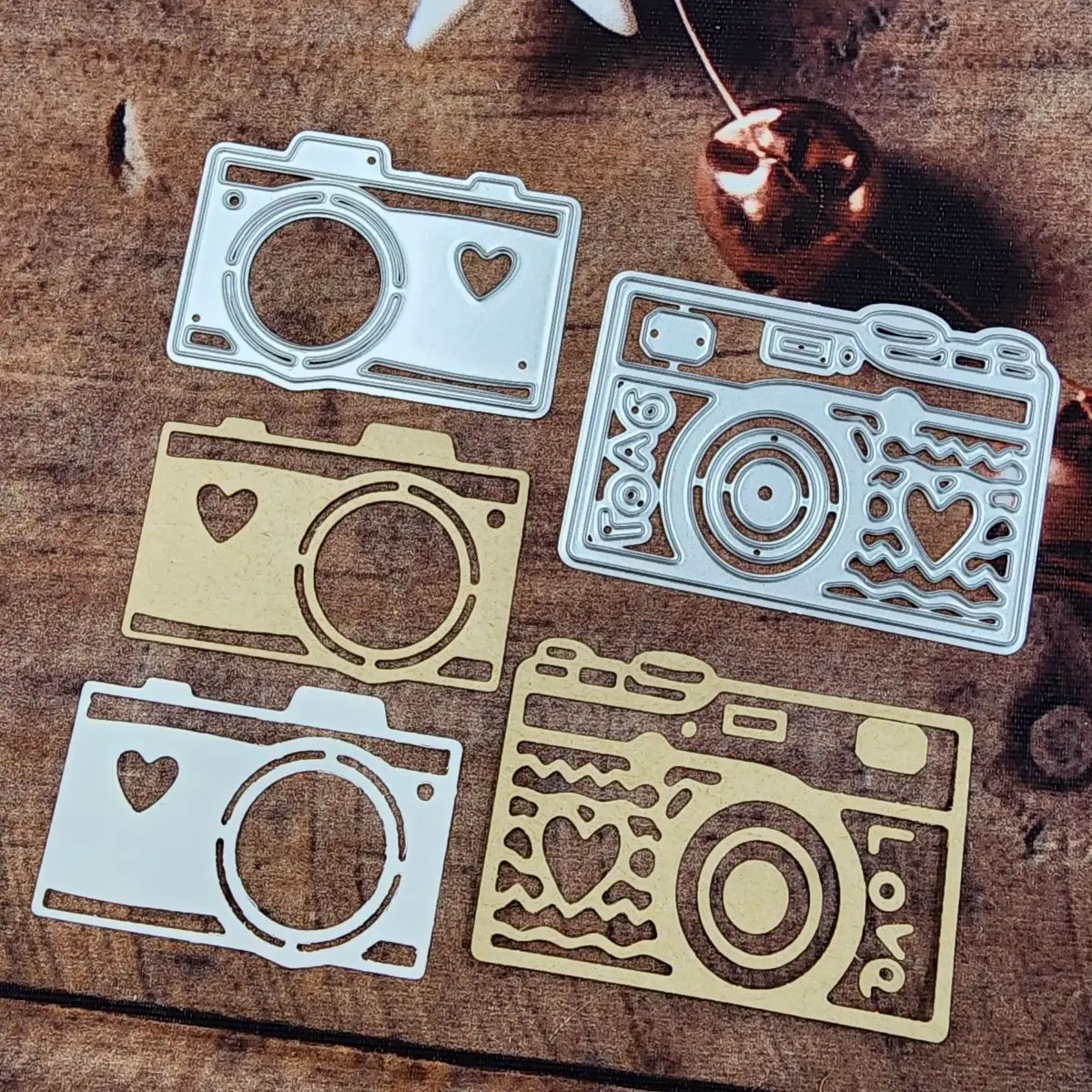 2pcs/set small Cameras Metal Cutting Dies for Scrapbooking DIY Album Production Tool Carbon Steel Craft Camera Die Cut 2024 New