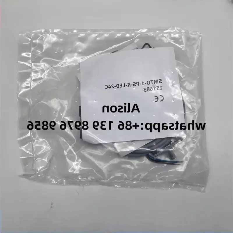 ORIGINAL senser 151683 Square PNP Magnetic Proximity  SMTO1PSKLED24C
