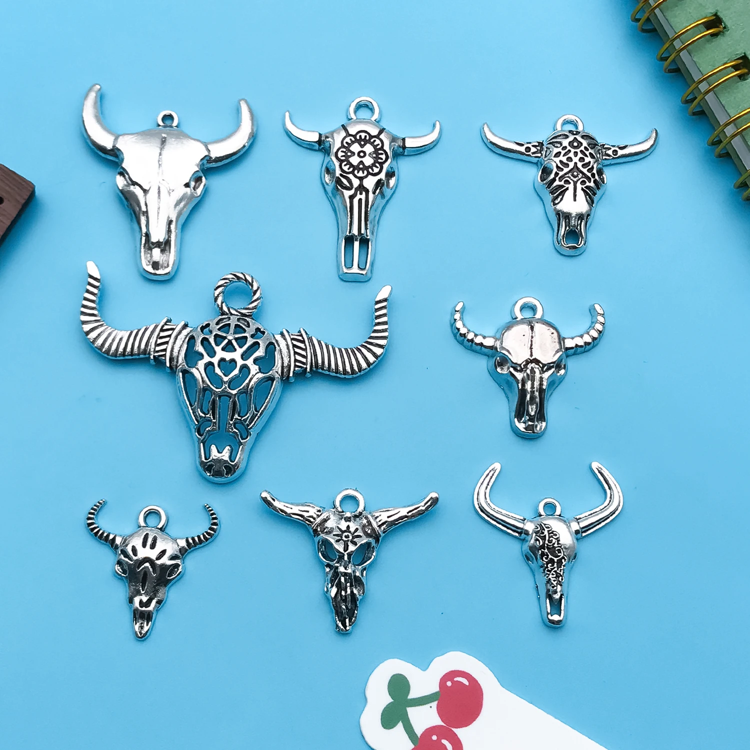 8pcs Antique Silvery Eid Al-Adha Bull Head Horn Charms Alloy Animal Pendants For DIY Jewelry Making Findings Crafting Accessory