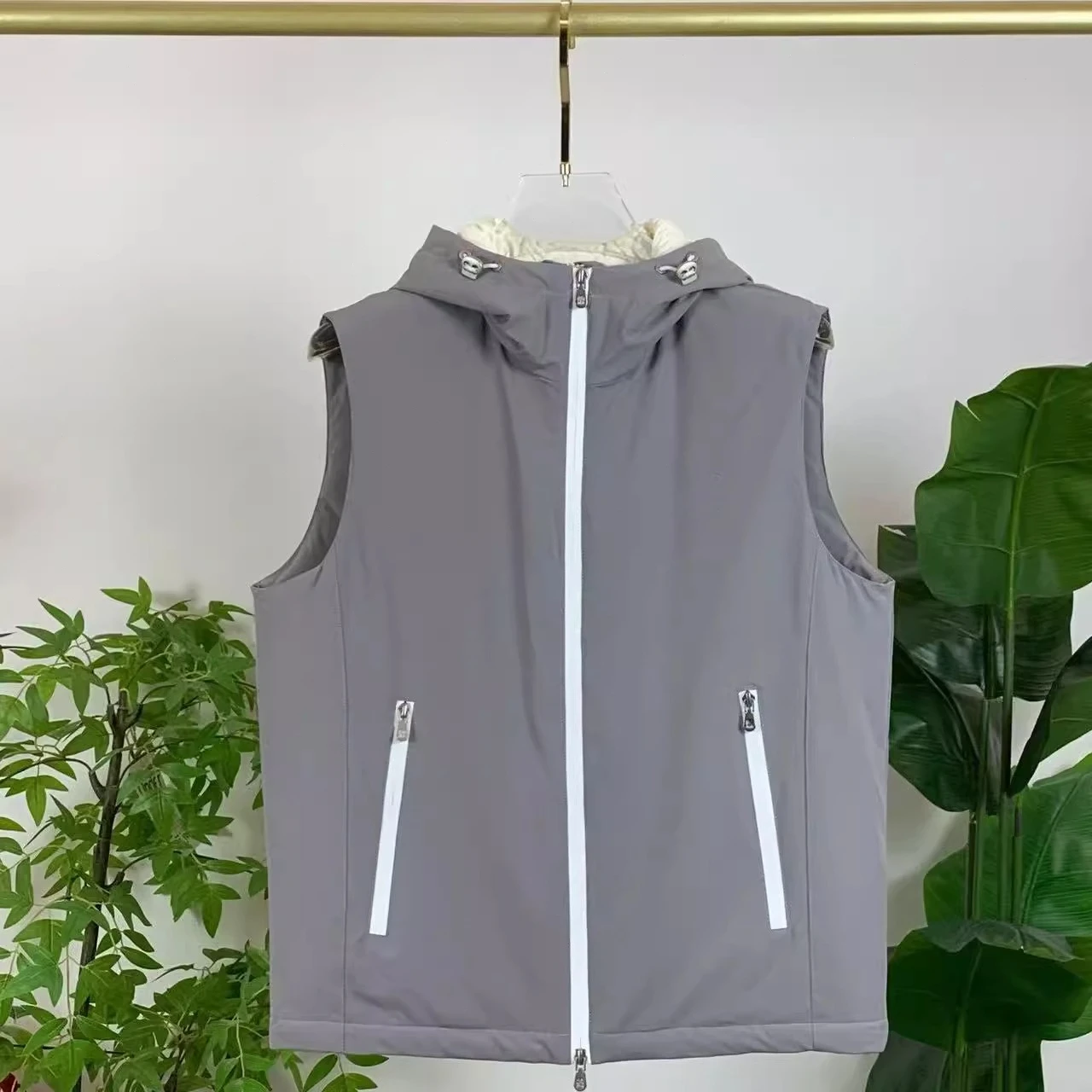 سترة BC إيطالية كاجوال بغطاء للرأس قابلة للإزالة