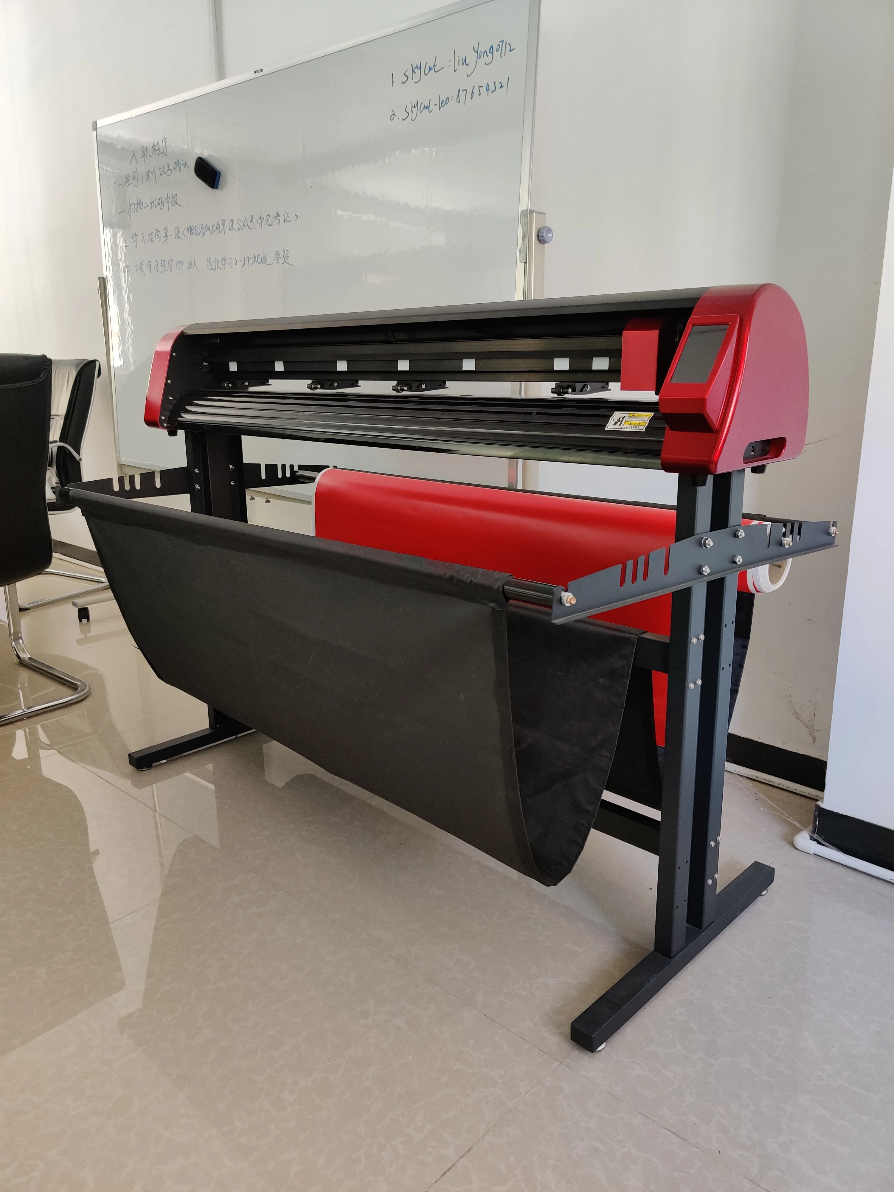 Large format 60inch heavy force cutter plotter with Built-in Camera Auto Contour cut