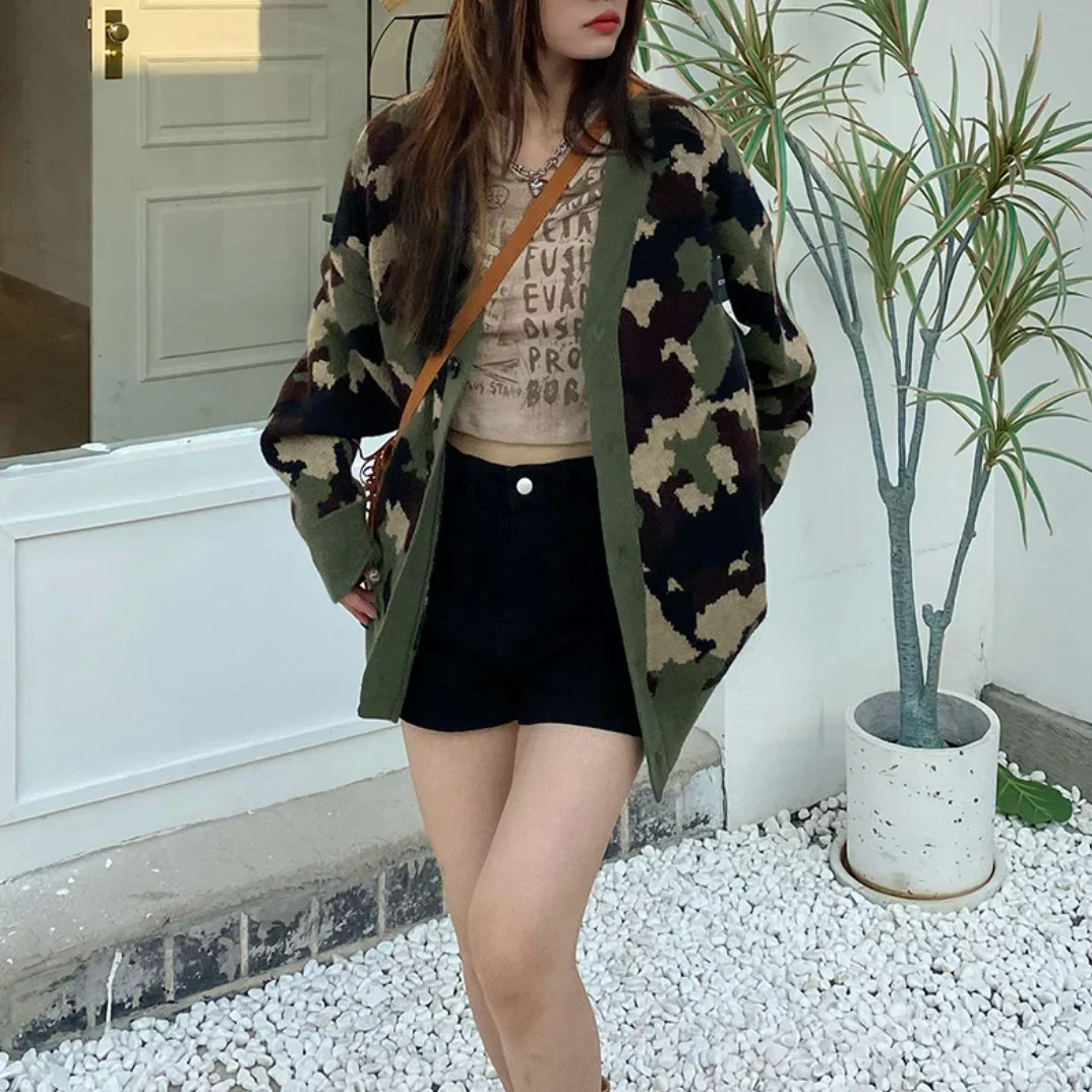 

Camouflage Single Breasted Sweater Women High-end Streetwear Korean Autumn Loose Cardigan Oversize Knitted Coats College Couples