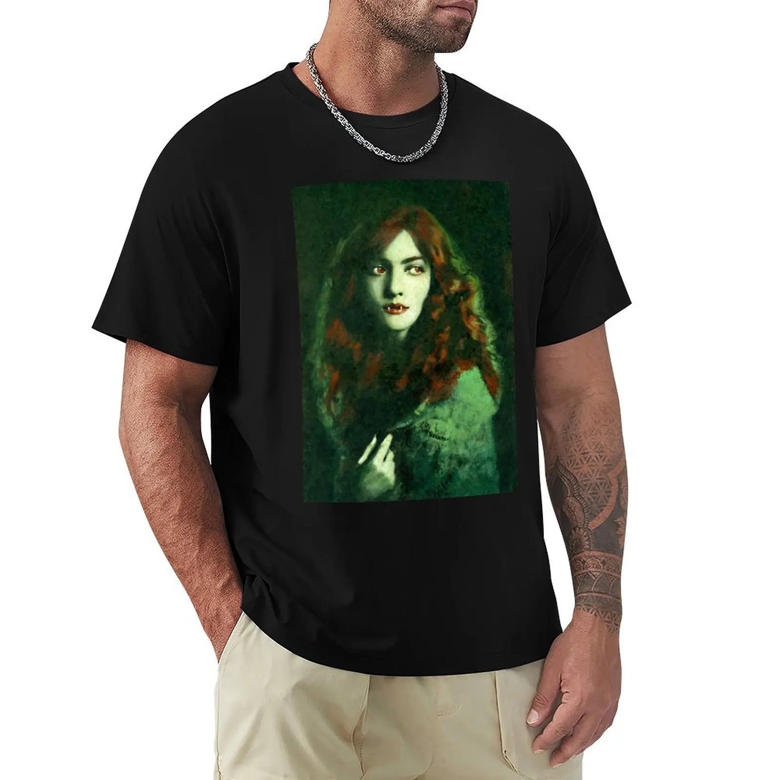 Vintage Gothic Femme Fatale Vampire T-Shirt man t shirt luxury T-Shirt