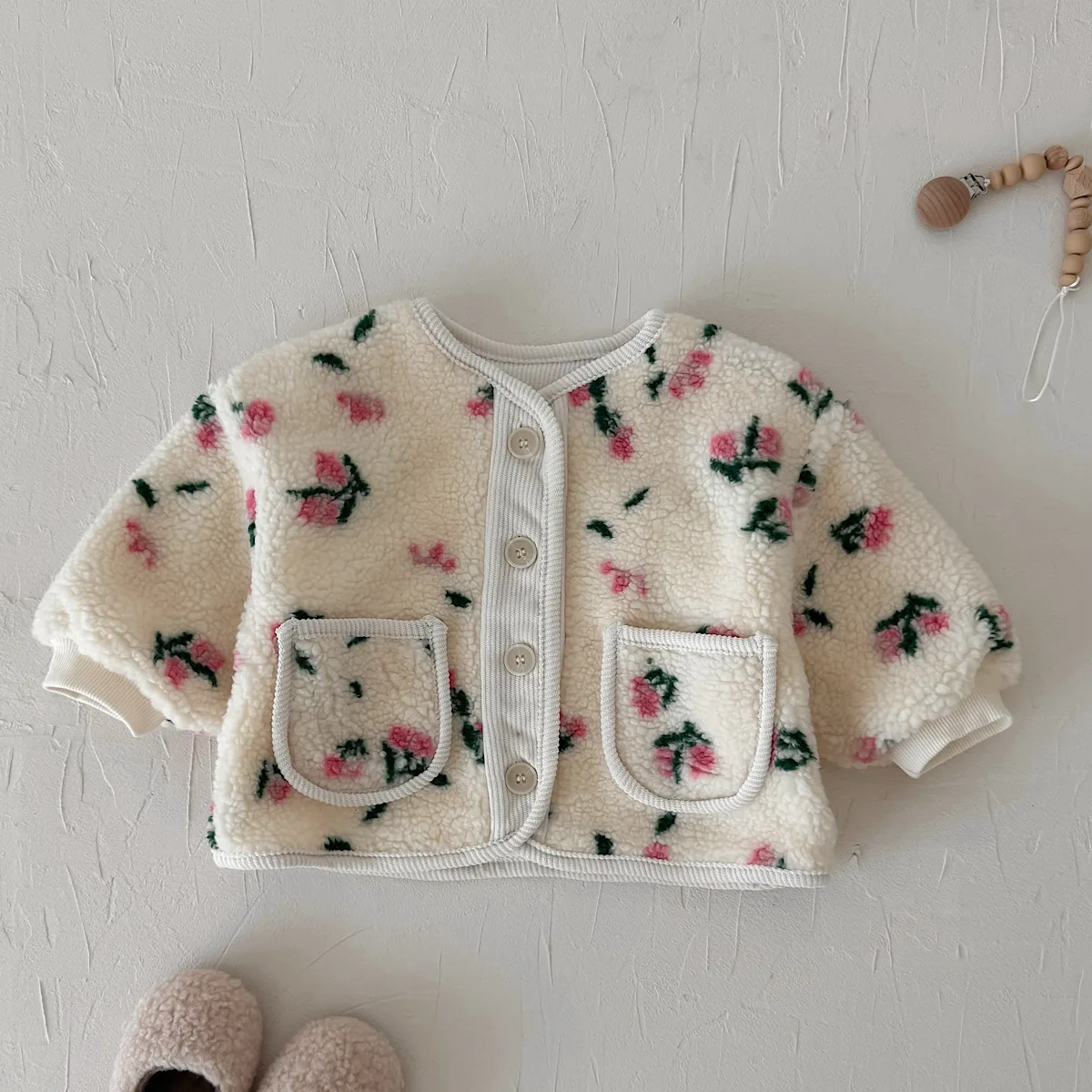 Sherpa-Fleecejacke für Kleinkinder, Mädchen, Herbst/Winter, kleine, rosa Strickjacke mit Blumenmuster, warme Baby-Oberbekleidung mit Taschen. – Detail 2