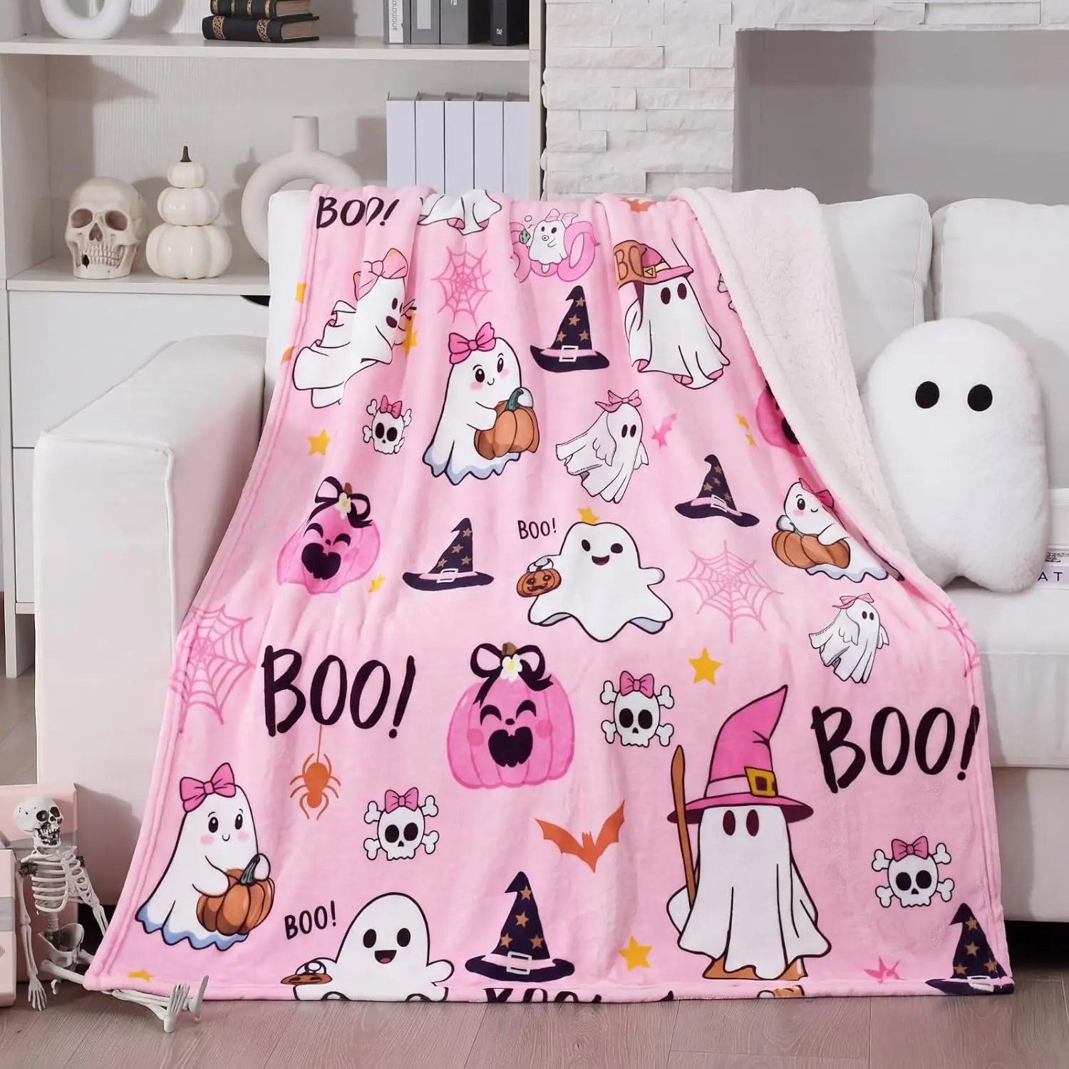 Irenare 1 Pack Halloween Throw Blanket 50 x 60 Inch Pink Ghost Boo Pumpkin Fleece Throw Blankets Cute Bats Flannel Blankets Soft Cozy Lightweight Halloween Blanket Decoration for Couch Sofa Bed
