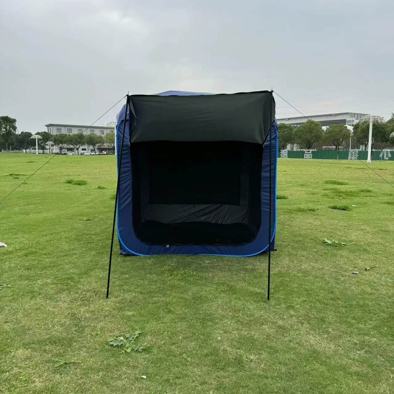 Fully automatic summer camouflage car tail trunk tent SUV off-road outdoor camping side tent mosquito-proof and rainproof