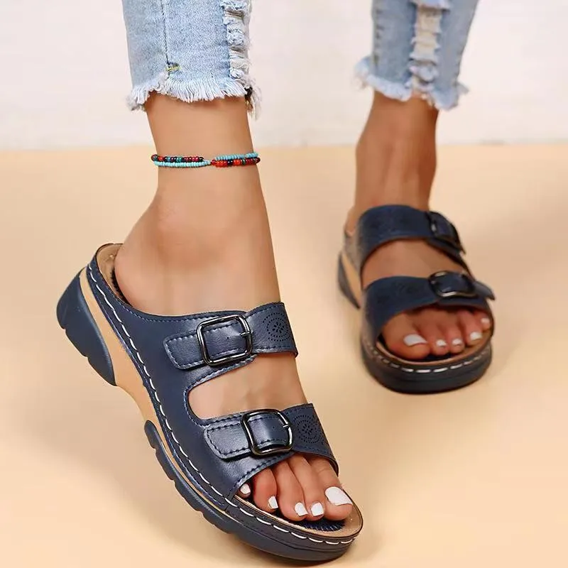 Zapatos de verano con punta cerrada para mujer, sandalias cómodas con cuña y doble hebilla, zapatillas informales con plataforma de talla grande 2022