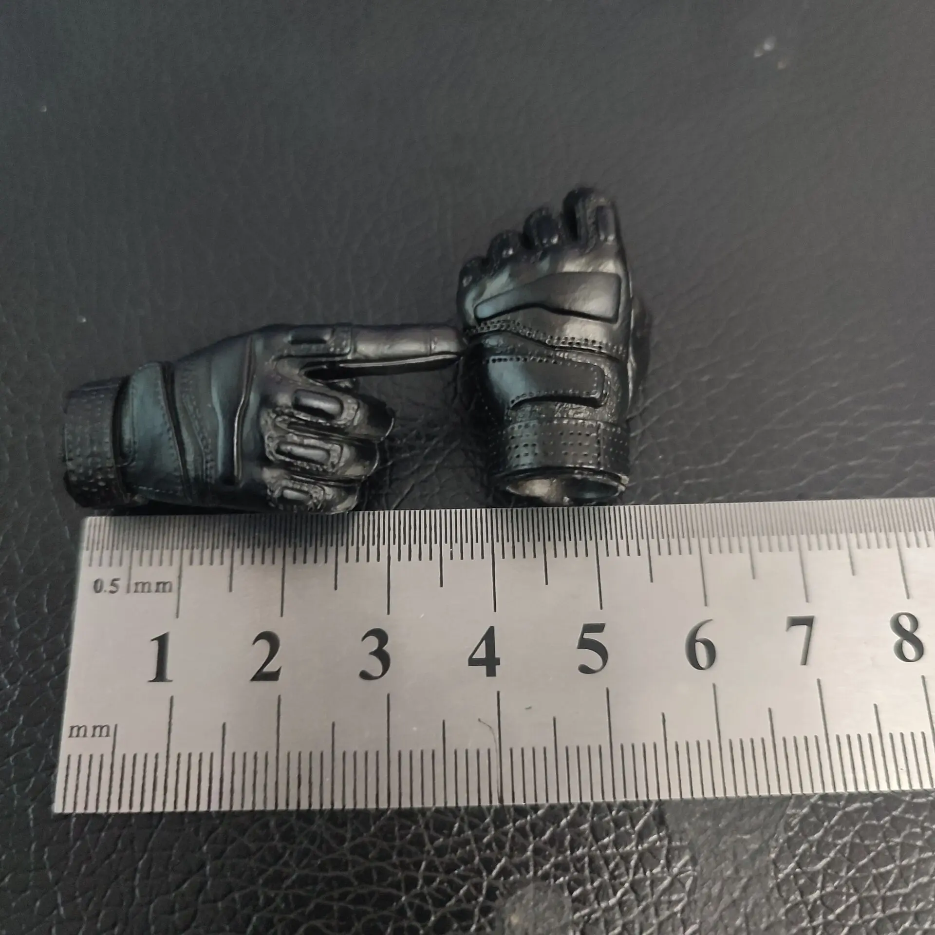 Pary w magazynie 1/6 Sca Man Male Hands Gloved Hand Black Type Holding Figure Gun Holder Gloves Model For 12" Action figure