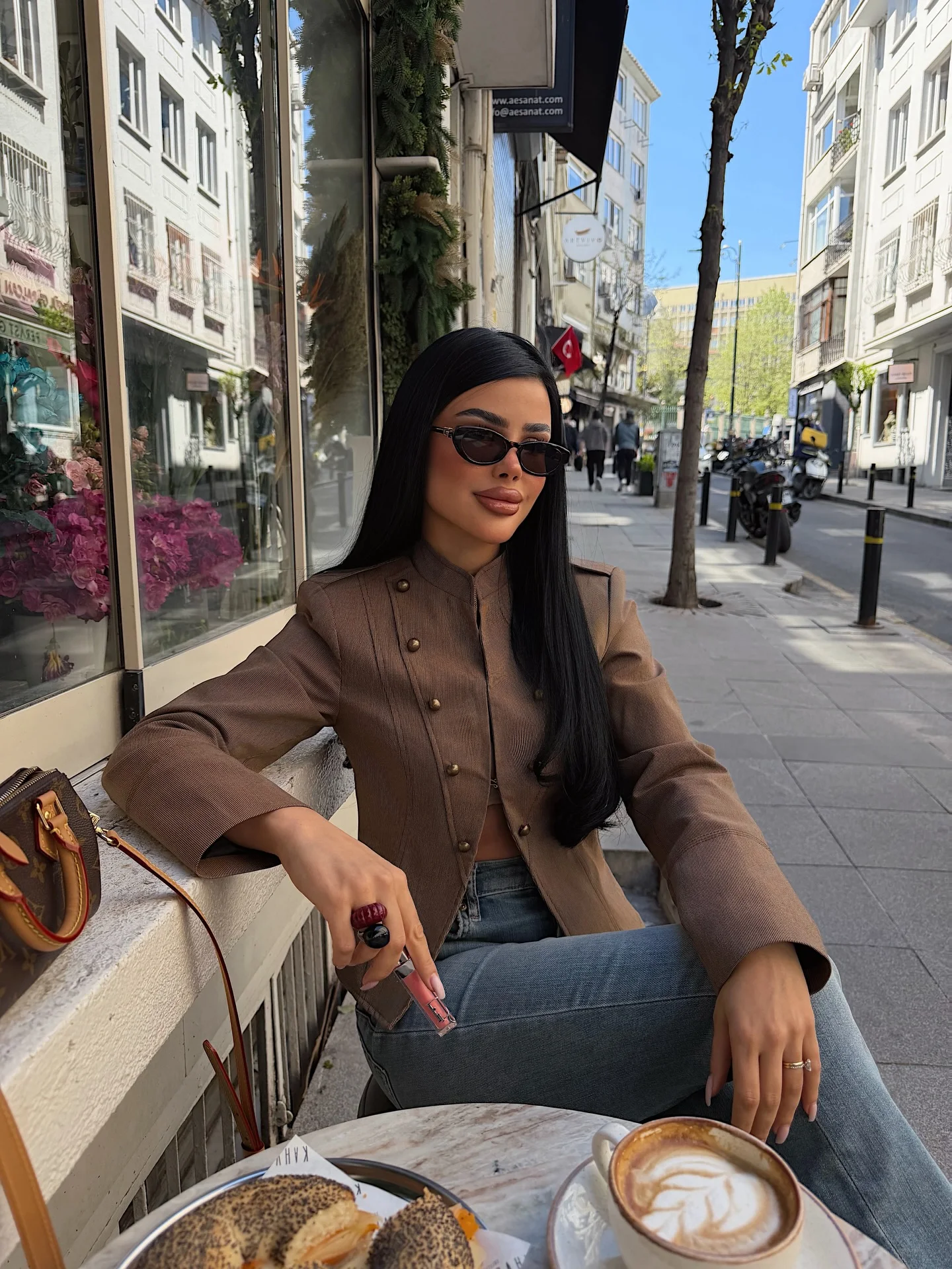 

HH Vintage Denim Jacket For Women 2026 Spring Stand Collar Double Breasted Buttons Slim Fit Jacket Outerwear For Streetwear
