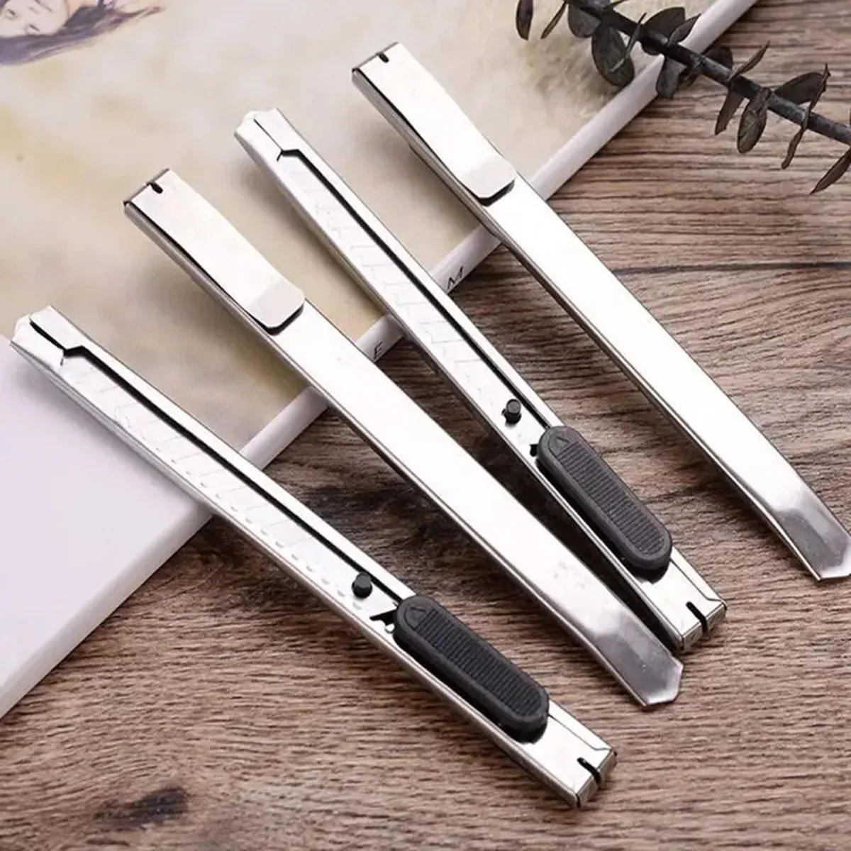 15pcs Stainless Steel Retractable Utility Knife 9mm Snap Off Blades Hobby Knife Box Cutter Perfect For Cutting At Home