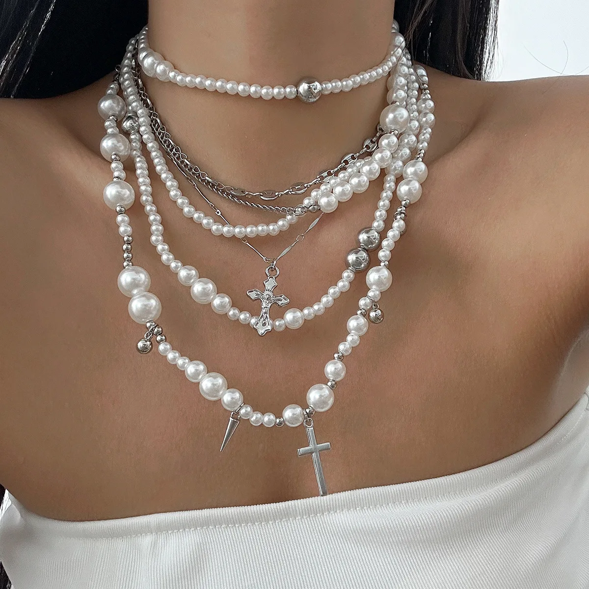 Vintage imitation pearl beaded necklace choker cold wind hip hop riveted cross item jewelry