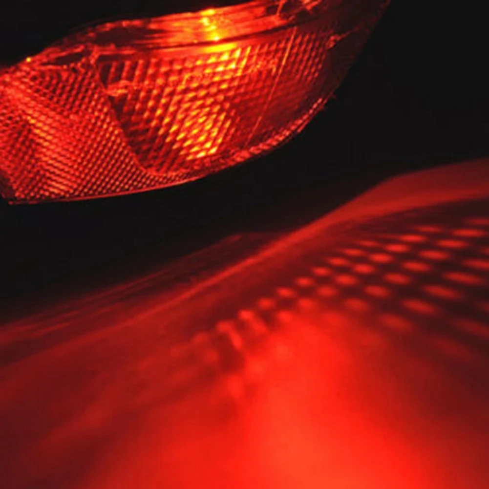 車のリアバンパー,フォグライト,赤いレンズ,左右,ランドローバー,レンジローバースポーツl494,2014-2017, 2個