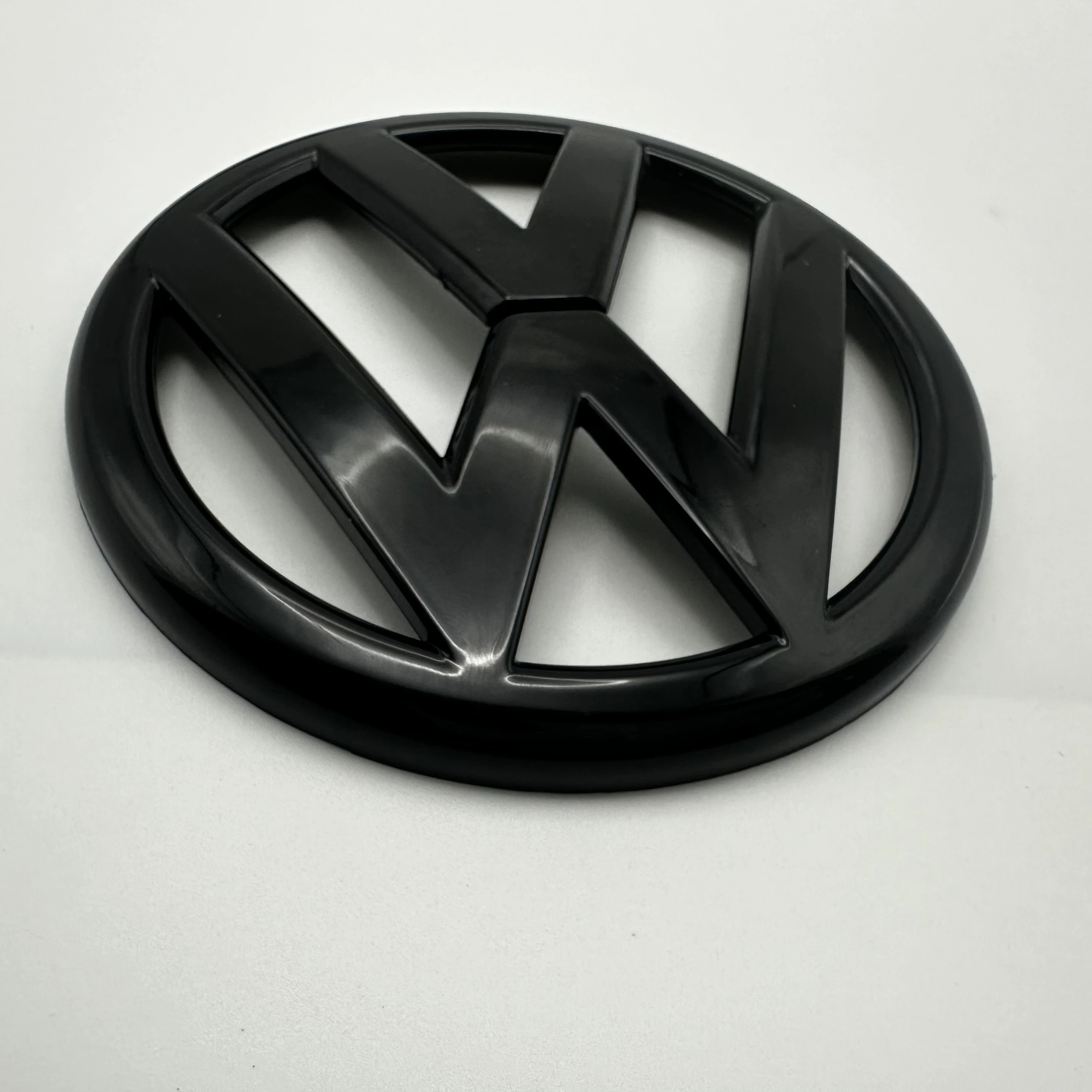 Emblema de parrilla delantera o tapa trasera de maletero de 135mm, insignia de coche de repuesto, color negro brillante, para volkswagen Golf MK6,