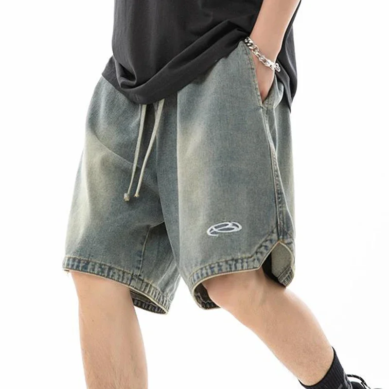 Summer Men\'s Casual Shorts Hem with Triangular Split Design Denim Shorts Male New Trendy Embroidered Loose Cropped Pants