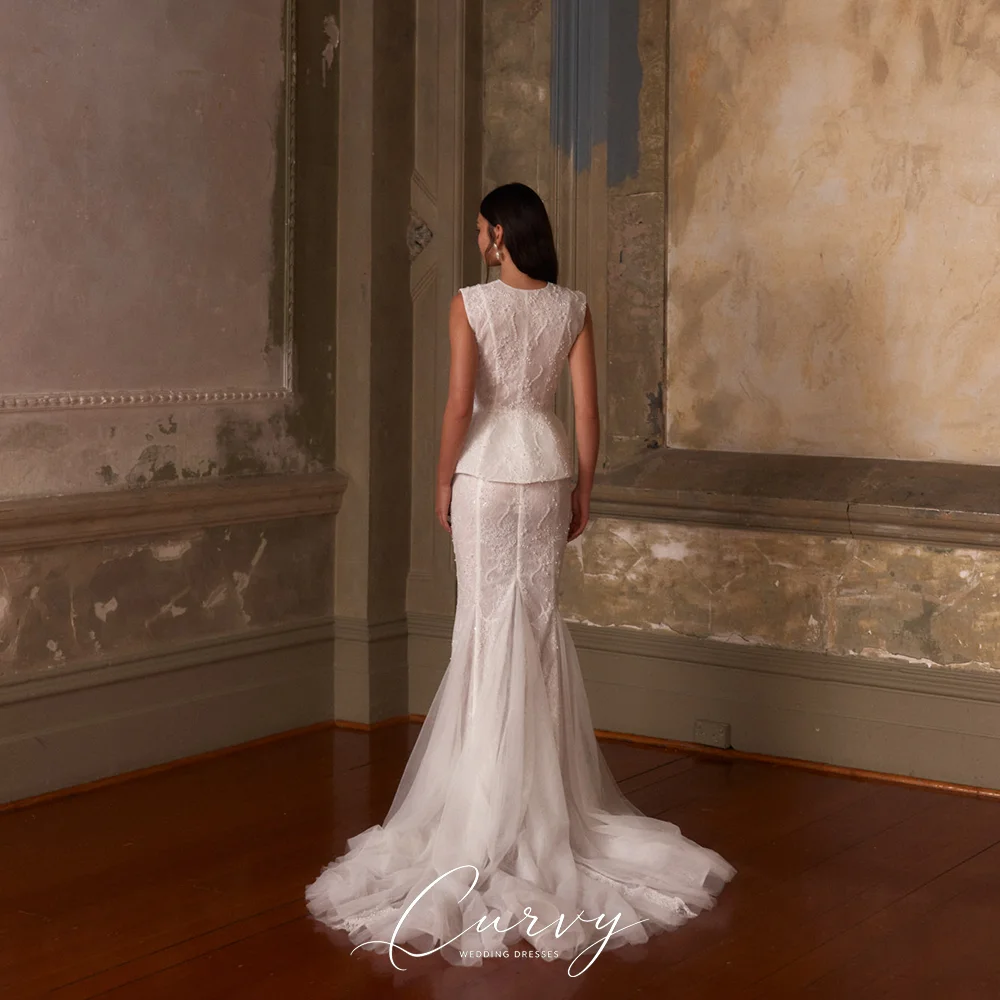 Curvy Elegant Sleeveless Mermaid Wedding Dress for Women Deep V‑Neck Peplum Waist Beaded Lace Two‑Piece Bridal Gown