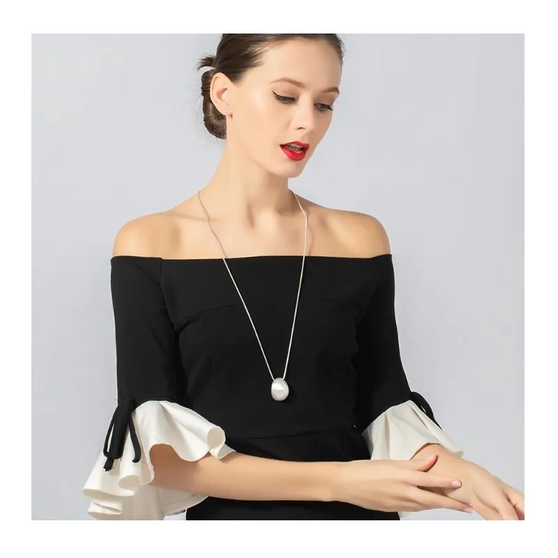 

New Alloy Simple Niche Design Sense Letter Women Jewelry Pendant Long Chain Necklace Sweater Chain