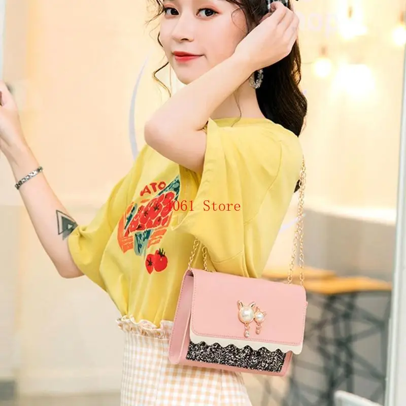 حقيبة كروس عصرية على شكل سلسلة حقيبة صغيرة مربعة الشكل حقيبة كتف للتجمع