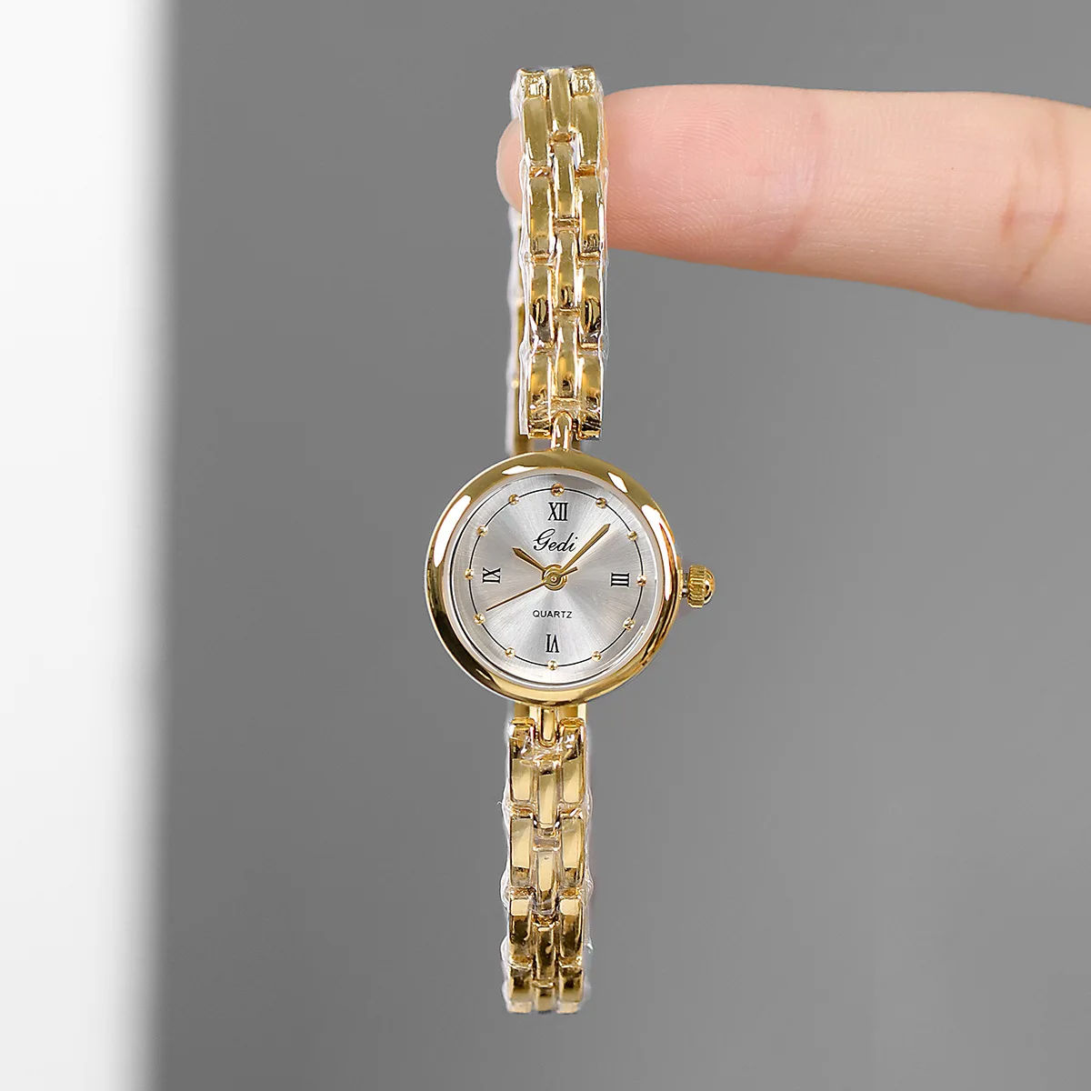 

Zml exquisite vintage student bracelet watch - niche, high-value, waterproof alloy quartz watch