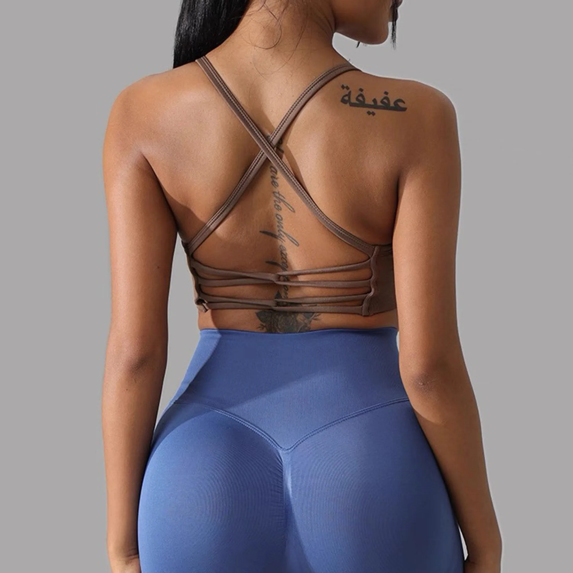 Gepolstertes Yoga-Tanktop für Damen, Fitness-Top mit überkreuztem Rücken, Pilates-Sport-BH, stoßdämpfender Trainings-BH. – Detail 16