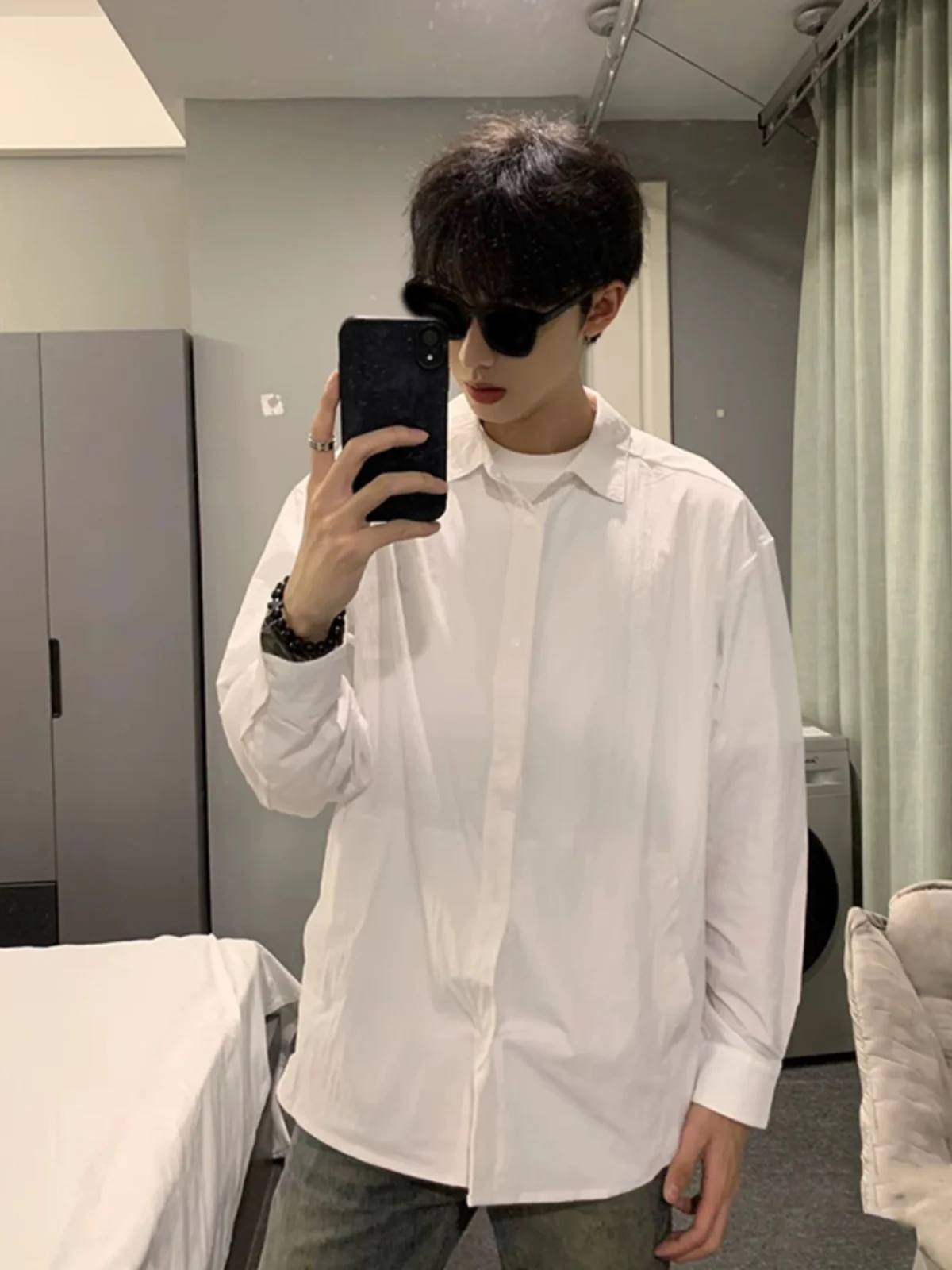 

Cool White Long Sve Men's irt Trendy Flip Collar High-End Feelings Autumn Faion Brand Cleanfit Outerwear for Youth