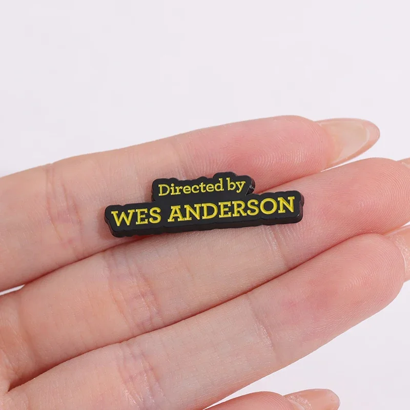 دبابيس مينا فنية للأفلام ، دبابيس إبداعية مضحكة من إخراج ويس أندرسون ، إكسسوارات حقائب الظهر ، شارة طية صدر ، هدايا مجوهرات #4