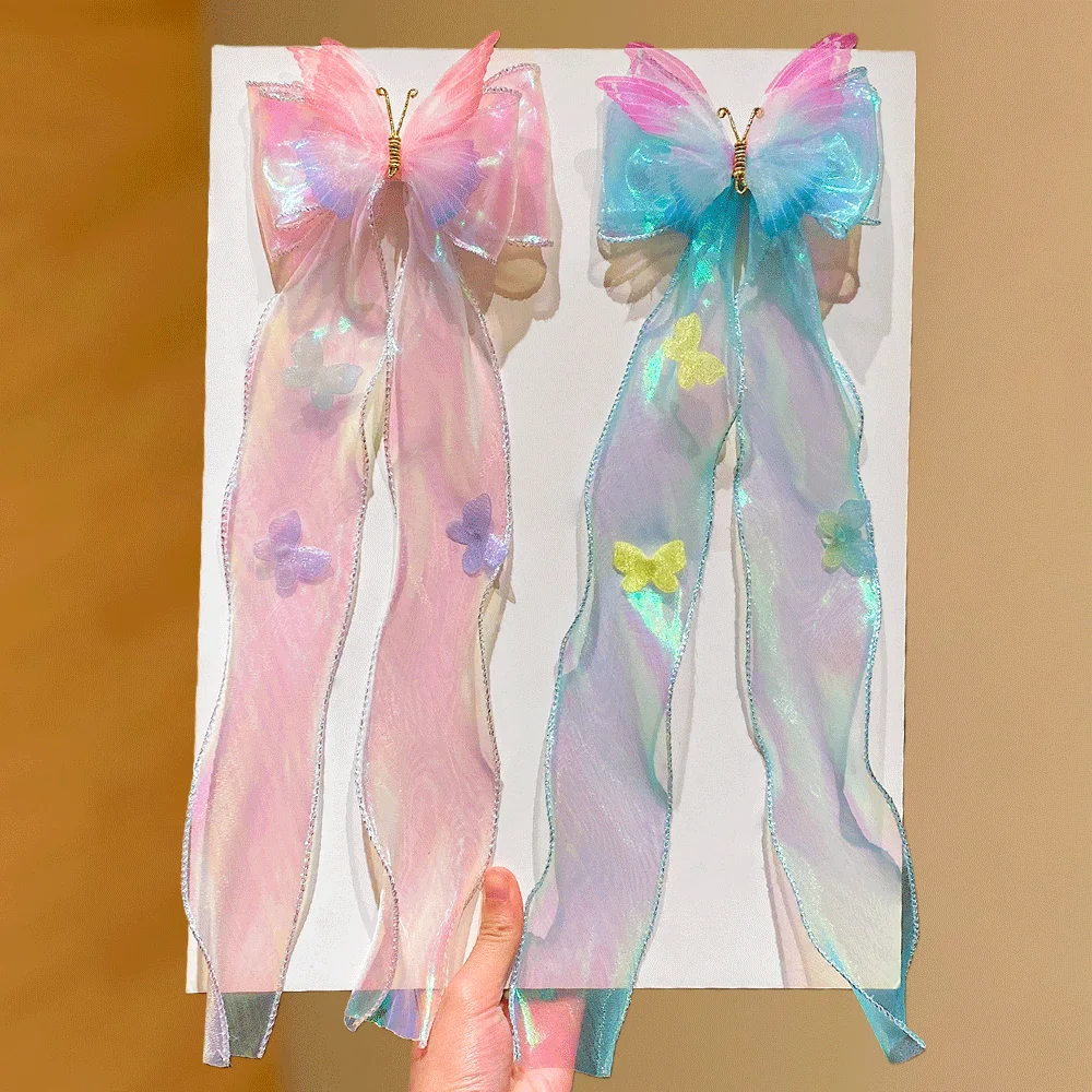 

2 Butterfly Ribbon Hair Clips: Gradient streamers, multi-scene use, ideal photo props & friend gifts.